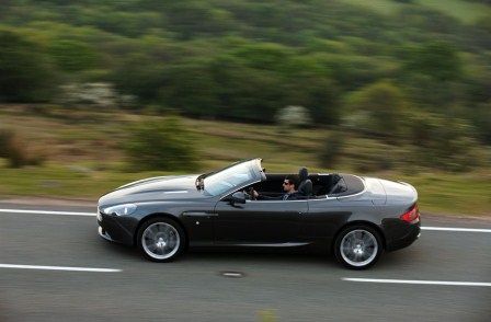 DB9 2